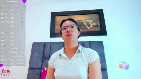 Snapshot of vahiolet_smith chatting on 20, 5, 2026 Vahiolet smith online show from 20, 5, 2026