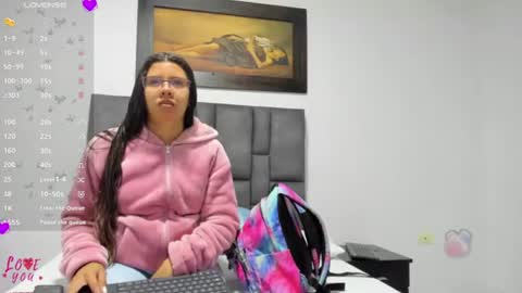 Snapshot of vahiolet_smith chatting on 21, 7, 2026 Vahiolet smith online show from 21, 7, 2026