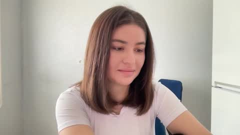 Snapshot of vaiee chatting on 13, 9, 2025 Valery online show from 13, 9, 2025