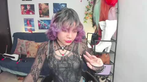 Snapshot of vaioletuwu chatting on 26, 4, 2026 Vaiolet1314 online show from 26, 4, 2026