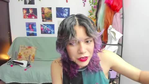 Snapshot of vaioletuwu chatting on 20, 5, 2026 Vaiolet1314 online show from 20, 5, 2026