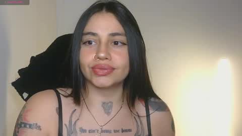 Snapshot of val_bardot1 chatting on 6, 5, 2026 first of all... who are u online show from 6, 5, 2026