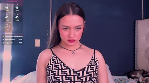 Snapshot of valen_thompson chatting on 15, 12, 2024 IG-valen mendoza99 twitter valenthompson99 online show from 15, 12, 2024