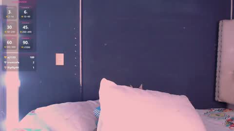 Snapshot of valen_thompson chatting on 22, 12, 2024 IG-valen mendoza99 twitter valenthompson99 online show from 22, 12, 2024