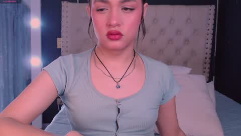 Snapshot of valen_thompson chatting on 15, 1, 2025 IG-valen mendoza99 twitter valenthompson99 online show from 15, 1, 2025