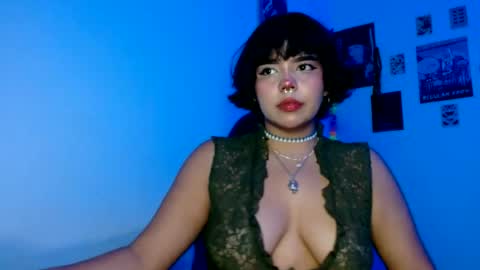 Snapshot of valenbeauty chatting on 5, 7, 2026 valenbeauty online show from 5, 7, 2026
