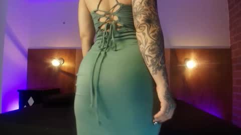 Snapshot of valengray chatting on 4, 3, 2026 Valen online show from 4, 3, 2026