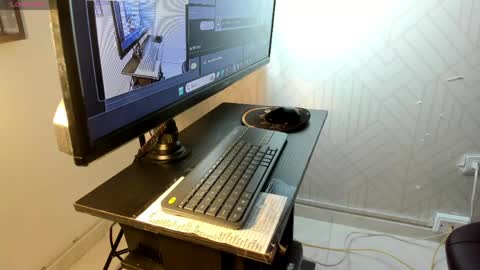 VALENTINA  online show from 8, 4, 2026