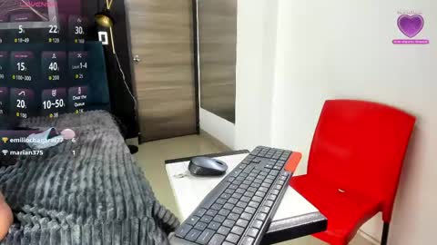 Snapshot of valentina_herrrera chatting on 21, 4, 2026 valentina_herrrera online show from 21, 4, 2026