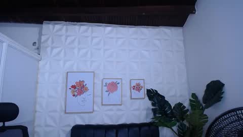 Valentina  online show from 23, 2, 2026