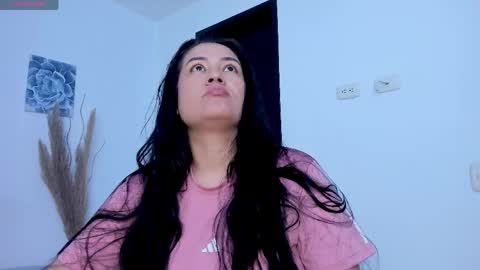 valentina_owens online show from 21, 4, 2026