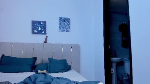 Snapshot of valentina_owens chatting on 29, 7, 2026 valentina_owens online show from 29, 7, 2026