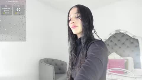 Valentina  online show from 4, 6, 2026
