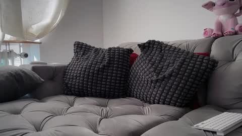 Valentina online show from 8, 4, 2026