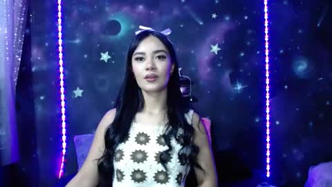 valentinarojass_ online show from 18, 2, 2026