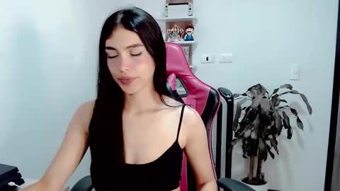 Valentina  online show from 7, 11, 2025