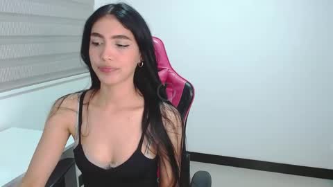 Valentina  online show from 19, 4, 2026