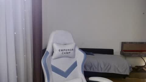 Snapshot of valents_cherry chatting on 26, 1, 2025 Valentina online show from 26, 1, 2025