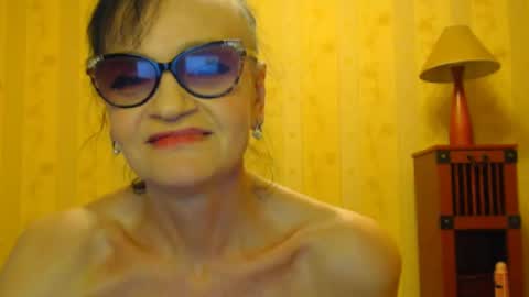 Snapshot of valenttijm3851 chatting on 4, 3, 2025 valentijm online show from 4, 3, 2025