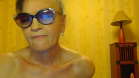 Snapshot of valenttijm3851 chatting on 9, 3, 2025 valentijm online show from 9, 3, 2025