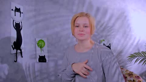 Snapshot of valeri_deviss chatting on 4, 12, 2025 Valeri online show from 4, 12, 2025