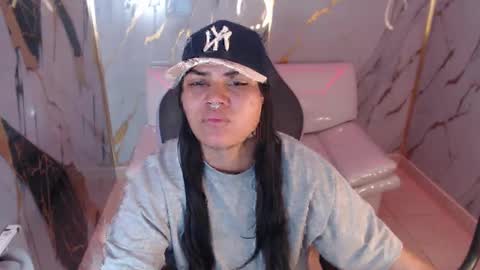 valeri_harpers4 online show from 11, 11, 2025