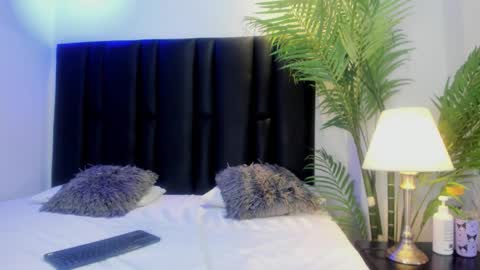 Snapshot of valeri_tafur chatting on 25, 10, 2025 valeri_tafur online show from 25, 10, 2025