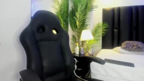 Snapshot of valeri_tafur chatting on 31, 10, 2025 valeri_tafur online show from 31, 10, 2025