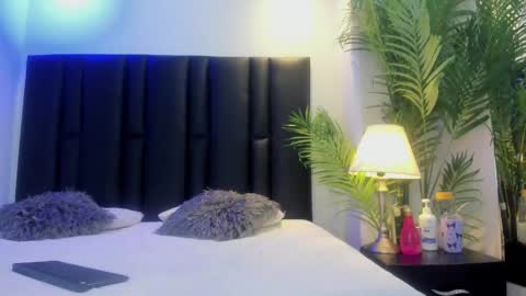 Snapshot of valeri_tafur chatting on 14, 11, 2025 valeri_tafur online show from 14, 11, 2025