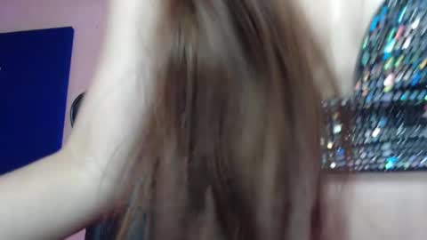 Snapshot of valeria_mendozza chatting on 23, 2, 2025   online show from 23, 2, 2025