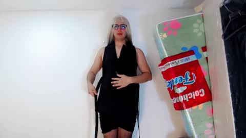 Snapshot of valeriagill_ chatting on 18, 9, 2025 valeriagill_ online show from 18, 9, 2025