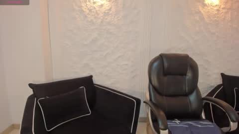 Snapshot of valeriavelvet chatting on 21, 2, 2026 Vale online show from 21, 2, 2026