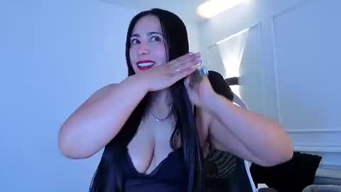 Snapshot of valeriavg_ chatting on 27, 7, 2026 VALERIA online show from 27, 7, 2026