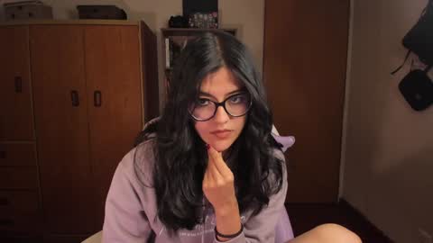 Snapshot of valerie__sky chatting on 3, 1, 2025 Val online show from 3, 1, 2025