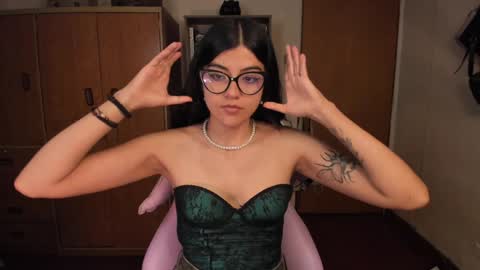 Snapshot of valerie__sky chatting on 26, 1, 2025 Val online show from 26, 1, 2025