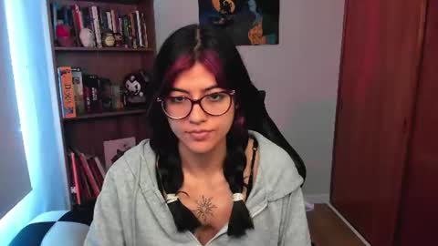 Snapshot of valerie__sky chatting on 21, 7, 2026 Val online show from 21, 7, 2026