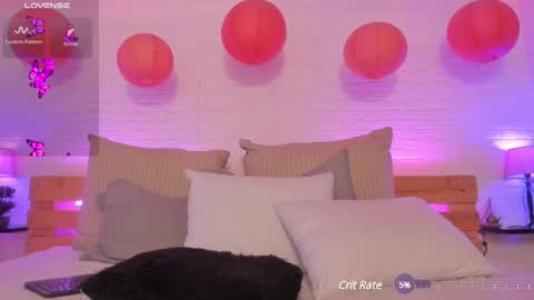 Snapshot of valerie_krey chatting on 14, 2, 2025 Valerie online show from 14, 2, 2025