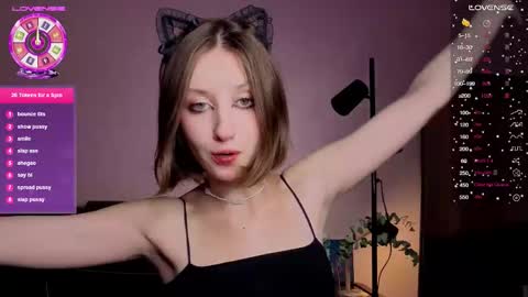 Kristi moony online show from 12, 11, 2025