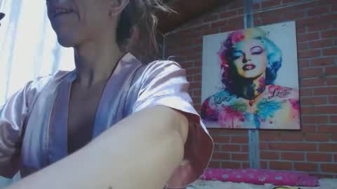 valerie_rousse online show from 22, 12, 2024