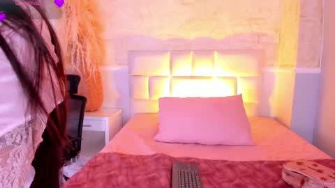 valeriekhaleesi online show from 31, 3, 2026