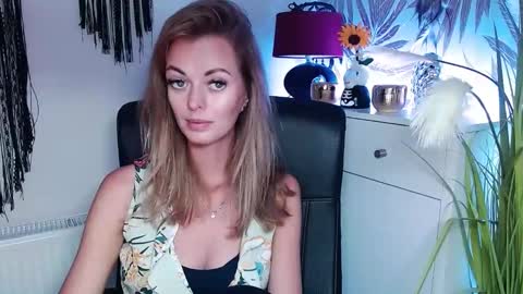 Valerie  online show from 2, 12, 2024