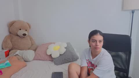 Juli C online show from 10, 10, 2025