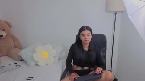 Juli C online show from 9, 11, 2025