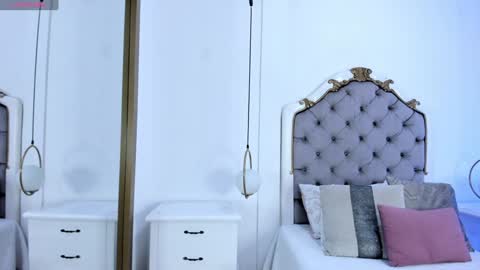   online show from 18, 12, 2024