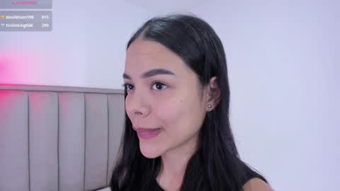 Snapshot of valery__nova chatting on 12, 1, 2025 Cris online show from 12, 1, 2025