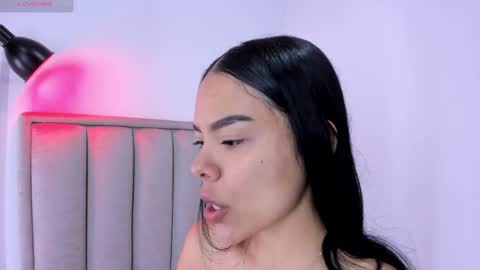 Cris  online show from 2, 4, 2026