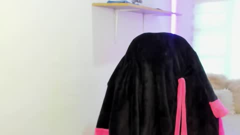 valery_bonnet1 online show from 3, 11, 2025