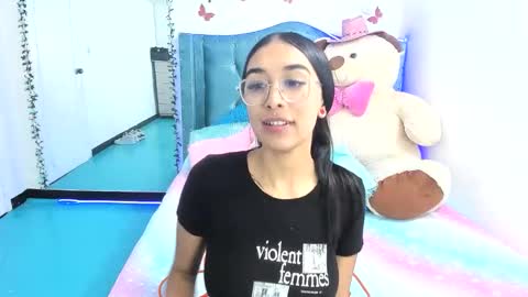 Snapshot of valery_taylor_1 chatting on 8, 4, 2026 valery online show from 8, 4, 2026