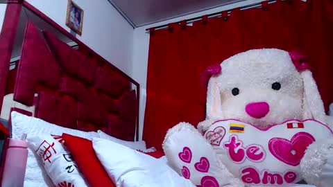 Snapshot of valerybaker1 chatting on 19, 2, 2025 B V Naughty online show from 19, 2, 2025