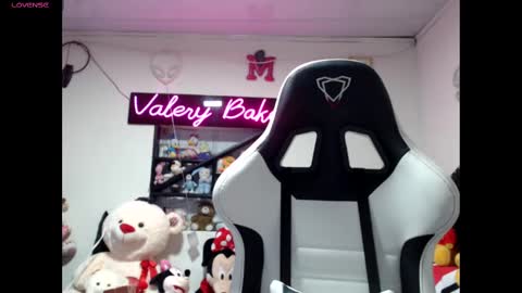 Snapshot of valerybaker1 chatting on 31, 10, 2025 B V Naughty online show from 31, 10, 2025